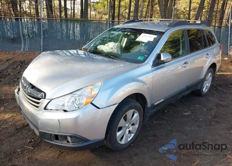 2012 Subaru Outback 2.5I Premium z USA, uszkodzony, nr VIN 4S4BRBCC0C3250675